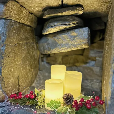 Unique Romantic Cave With Air Conditioner * Torno