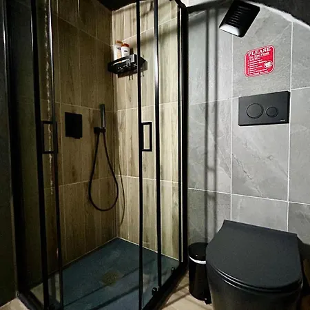 Apartment Unique Romantic Cave With Air Conditioner Torno