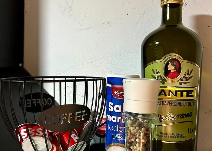 Unique Romantic Cave With Air Conditioner * טורנו